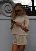 Jess - Bluza z dzianiny soft z krótkim rękawem Beige