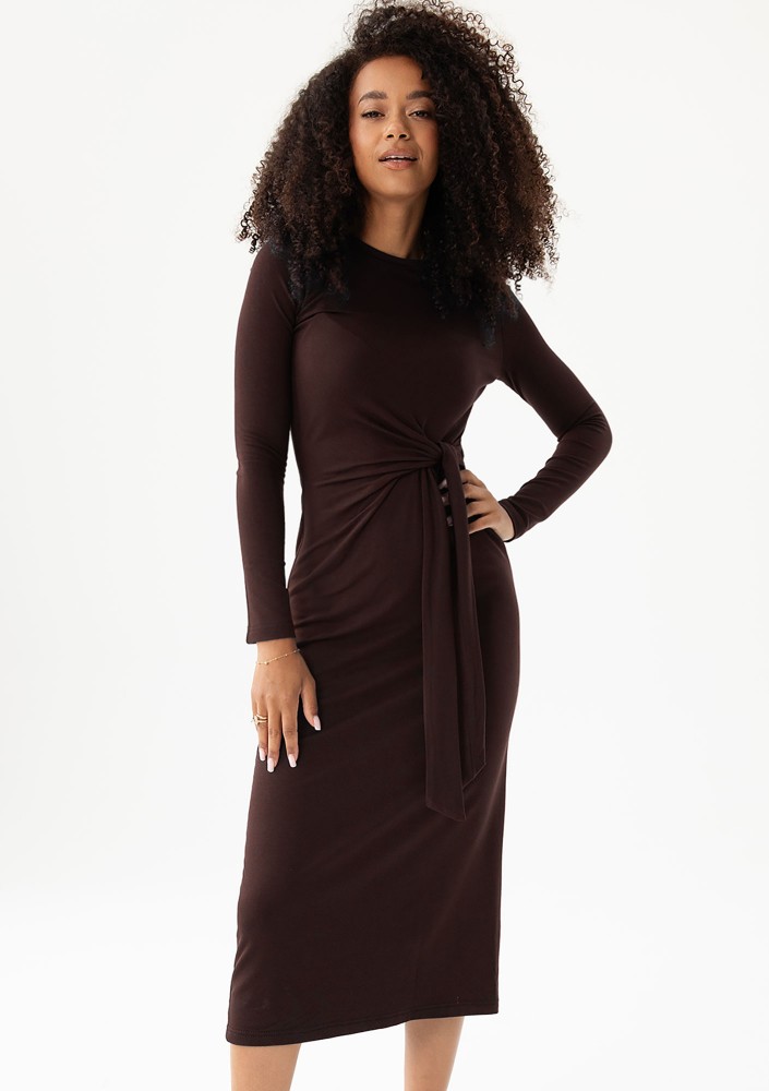 Solene - Brown fitted midi dress