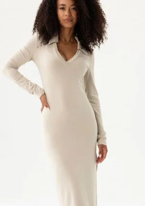 Mirelle - Beige fitted midi dress