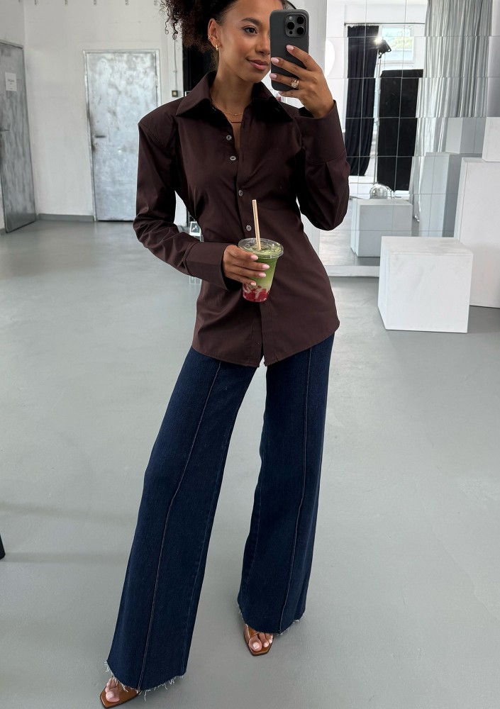 Isay - Brown slim fit shirt with pads