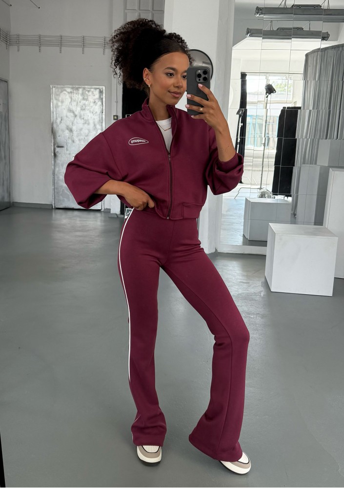 Relay - Short claret zipped jumper