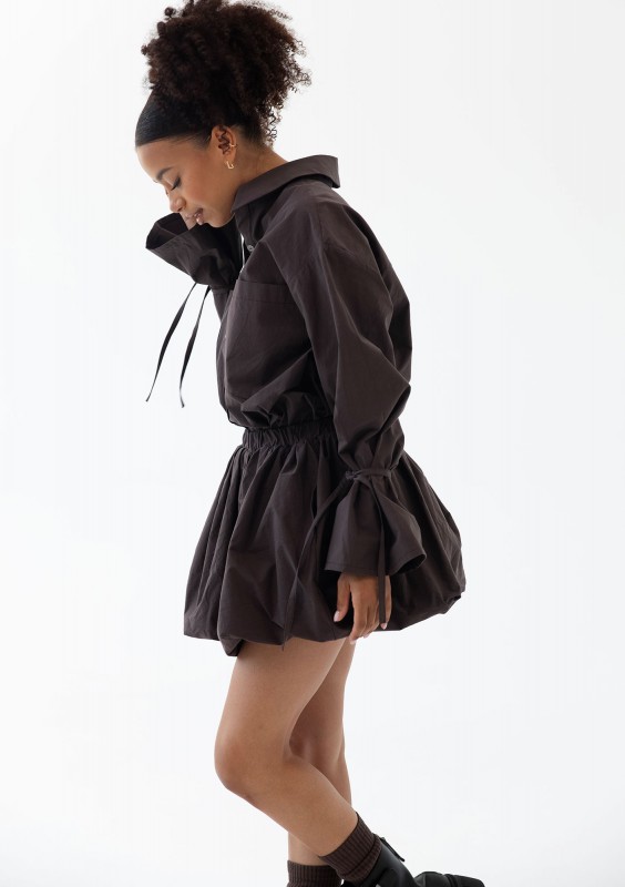 Floe - koszula z szerokimi rękawami i wiązaniem Brązowa