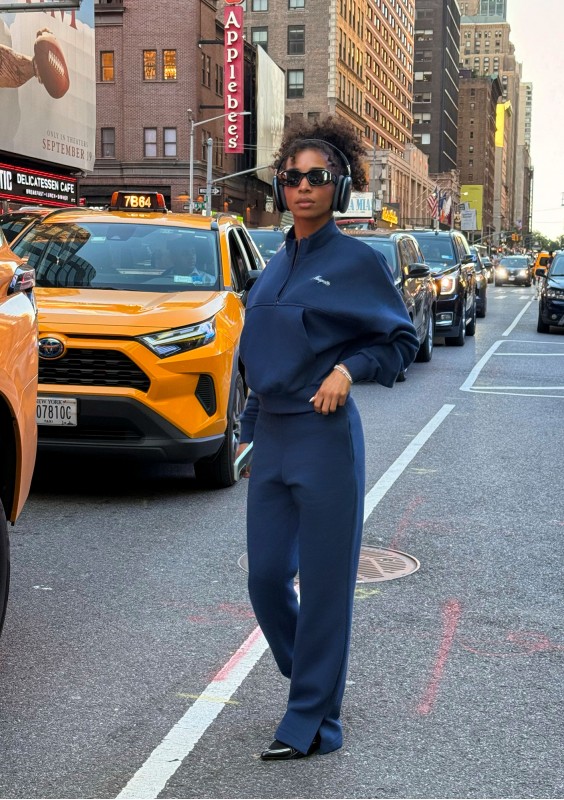 Tide - Spodnie dresowe z rozcięciem Navy blue