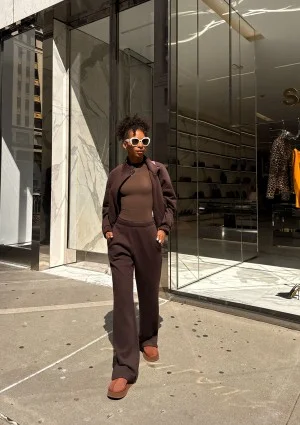 Tide - Dark brown sweatpants