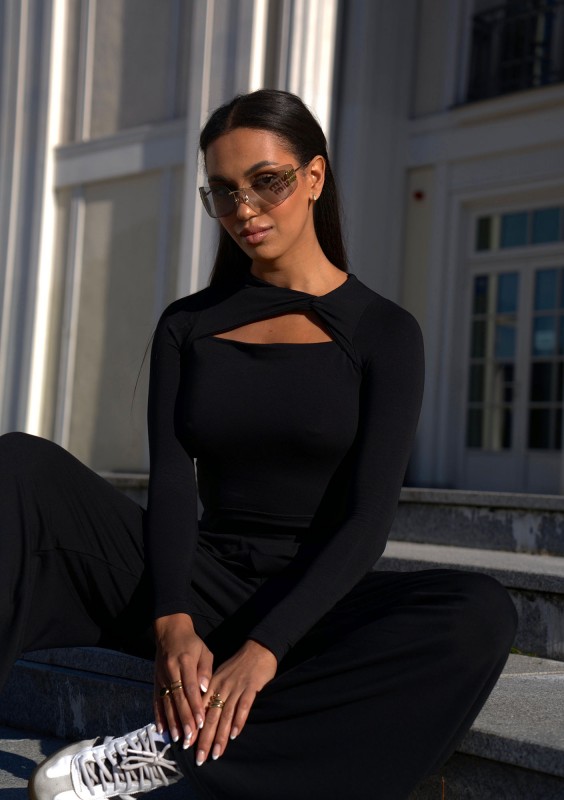 Elle - Black draped top