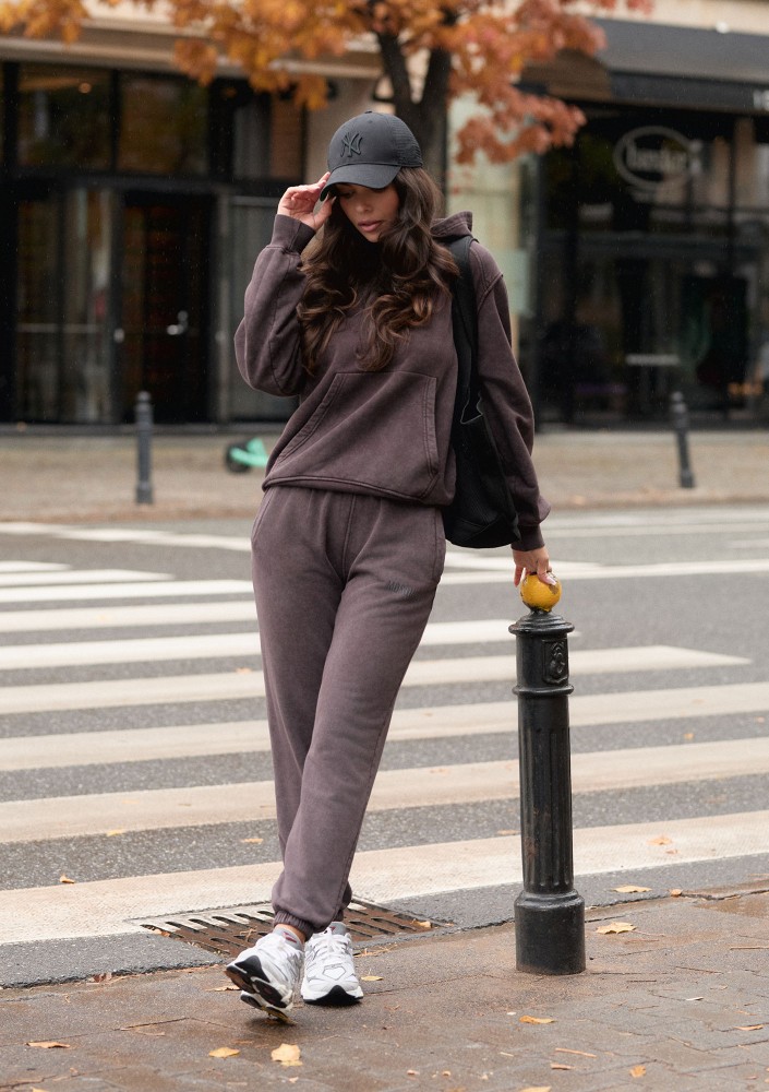 Sabo - Spodnie z efektem sprania Dark Brown