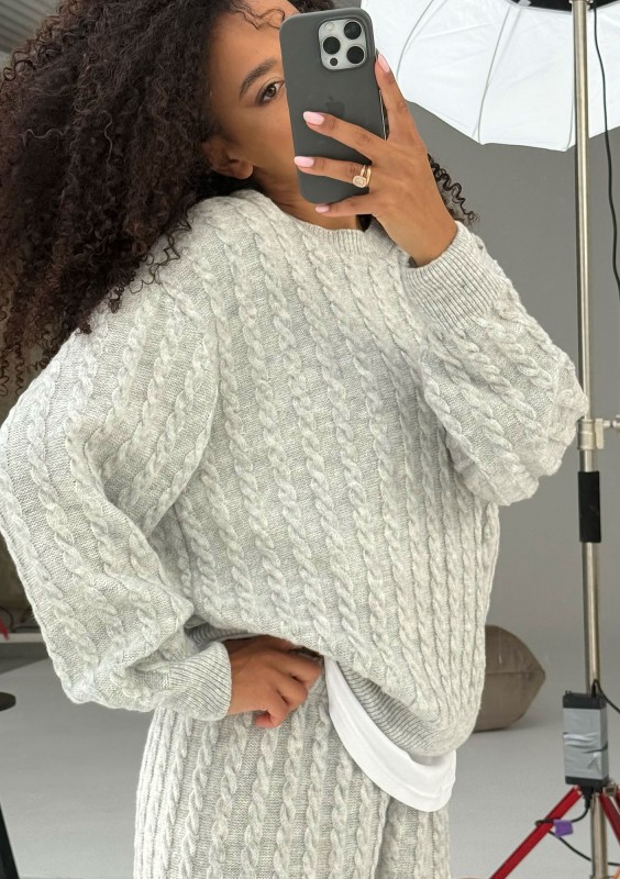 Milu - Sweter z warkoczowym splotem Grey