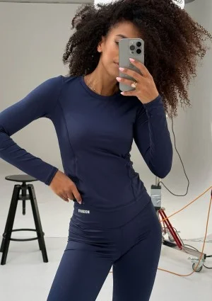 Nomad - Navy blue sports top with long sleeves