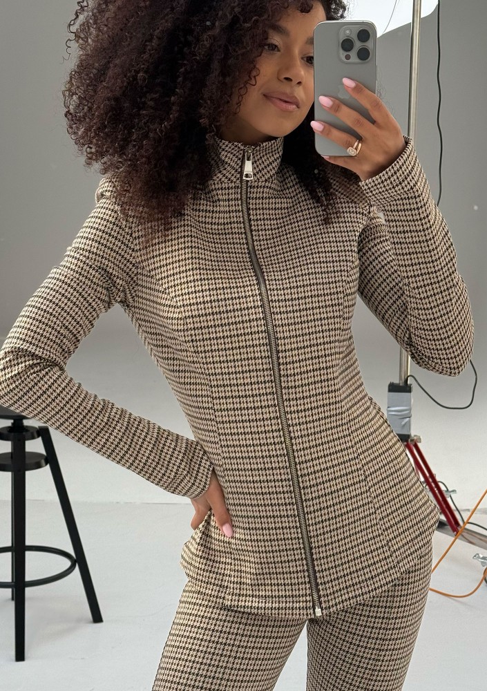 Vera - Fitted cheerful checked jacket blazer