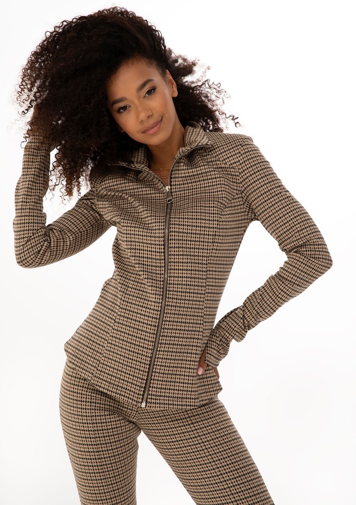 Vera - Soft jacket z wyprofilowaną talią i poduszkami w pepitkę