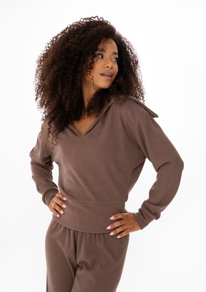 Loungey - Bluza z kołnierzem z wiskozy w prążek Cocoa