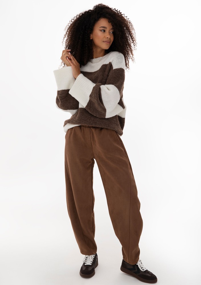 Mellow - Brown striped turtleneck sweater