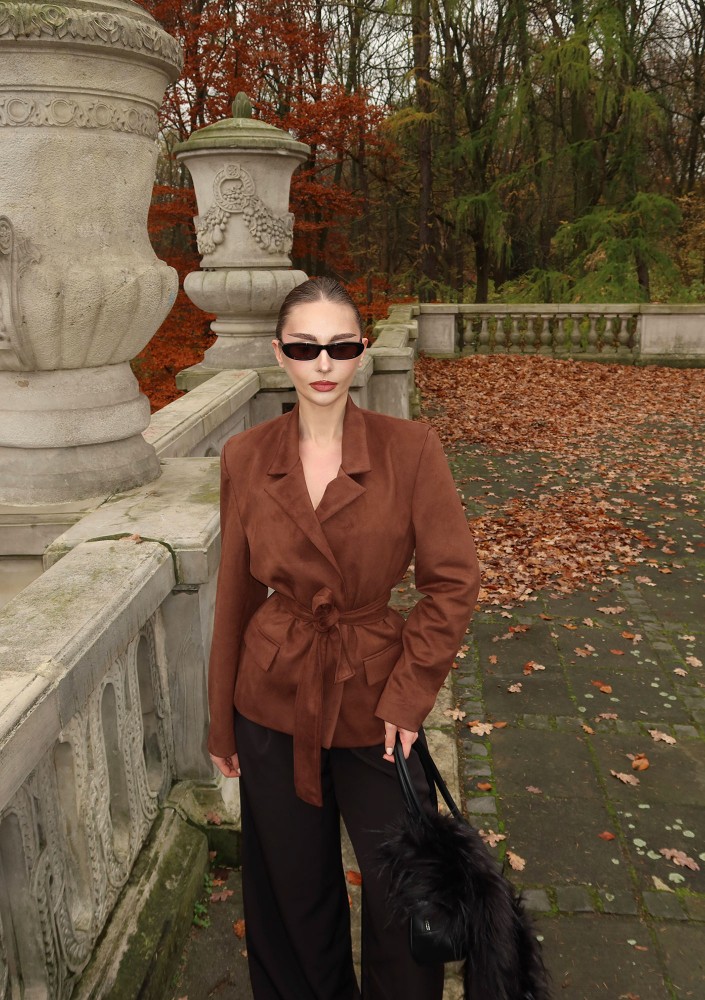 Brune - Brown faux suede blazer