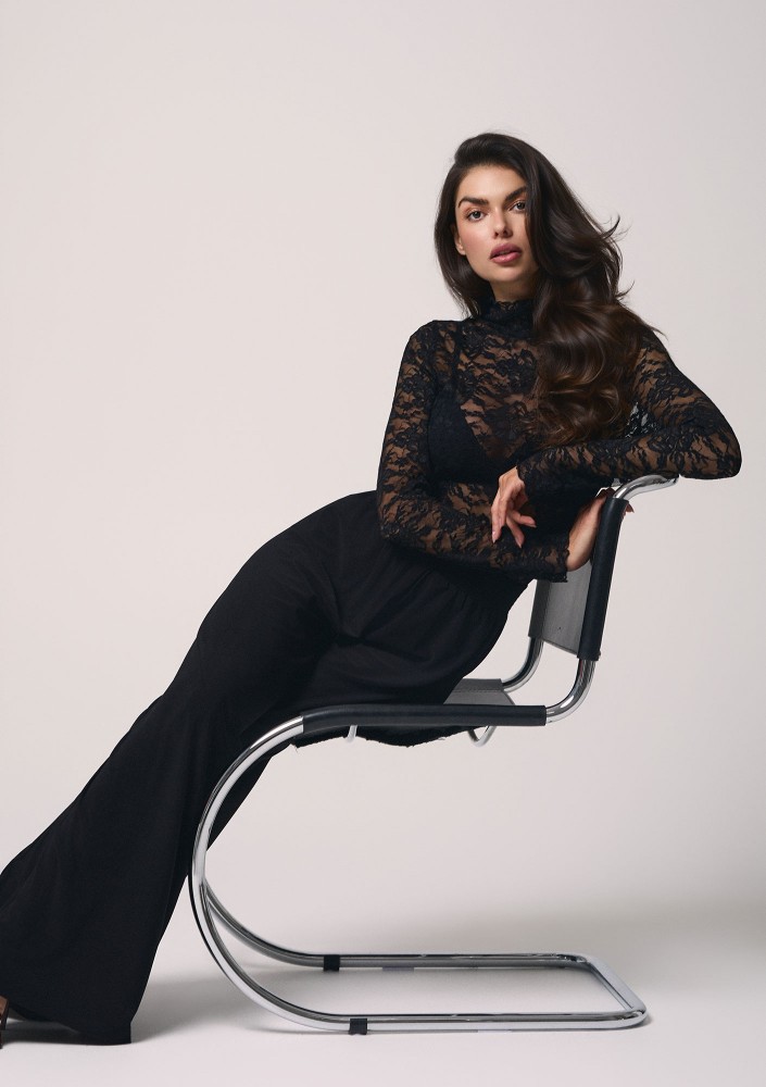 Lace - Black lace top