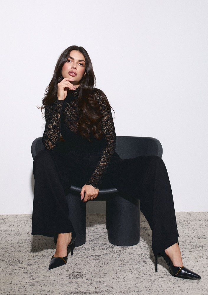 Softline - Black wide trousers