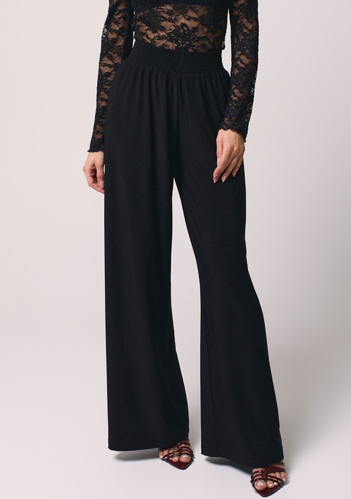 Softline - Black wide trousers