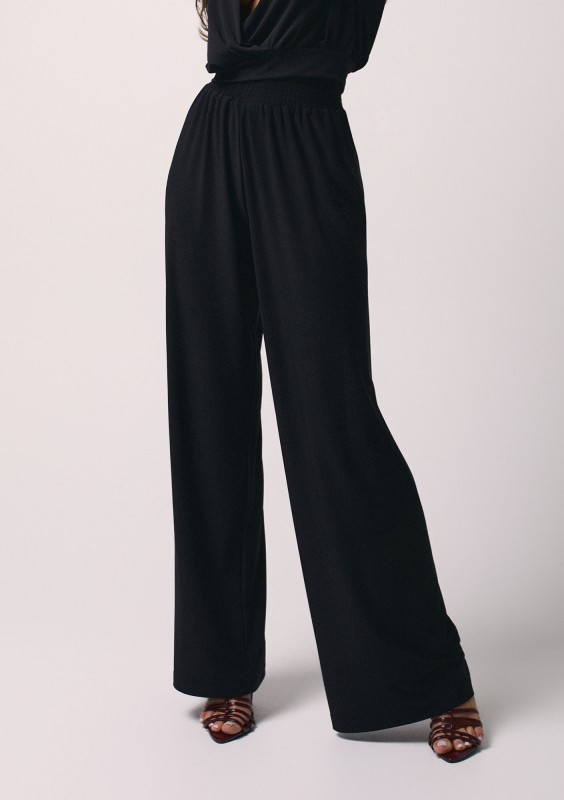 Softline - Black wide trousers