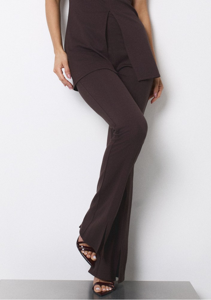 Deni - Brown fitted trousers