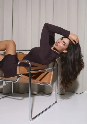 Mira - Sukienka zip z rozcięciem Brązowa