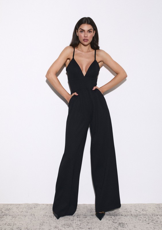 Poise - Black jumpsuit with a lace top