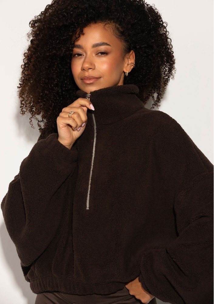 Sherpa - Zipped up brown fleece jumper