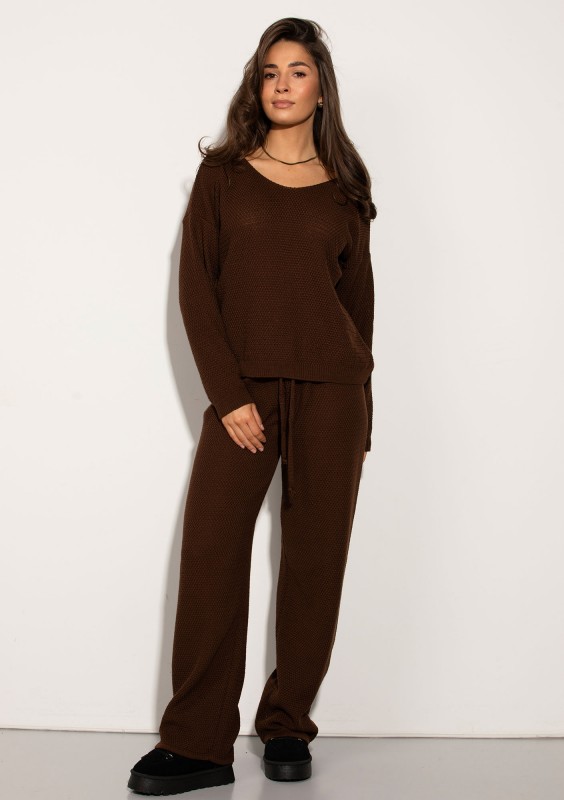 Misti - Brown waffle weaved sweater