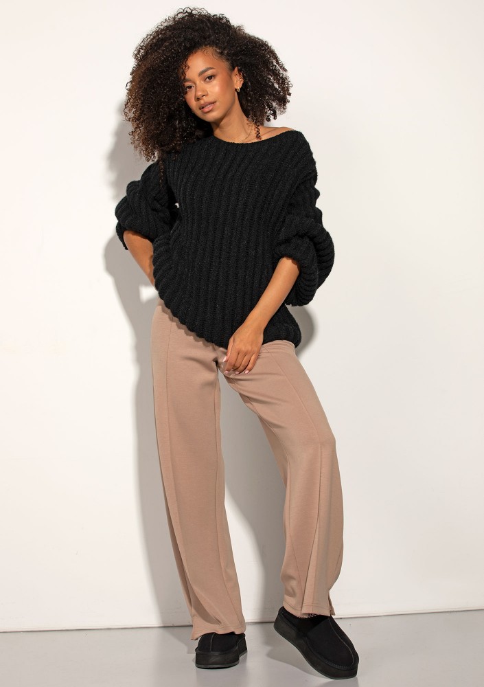 Soft Bare - Black soft sweater
