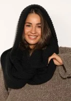Hood Wrap - Dzianinowy kaptur z otulającym szalem Czarny