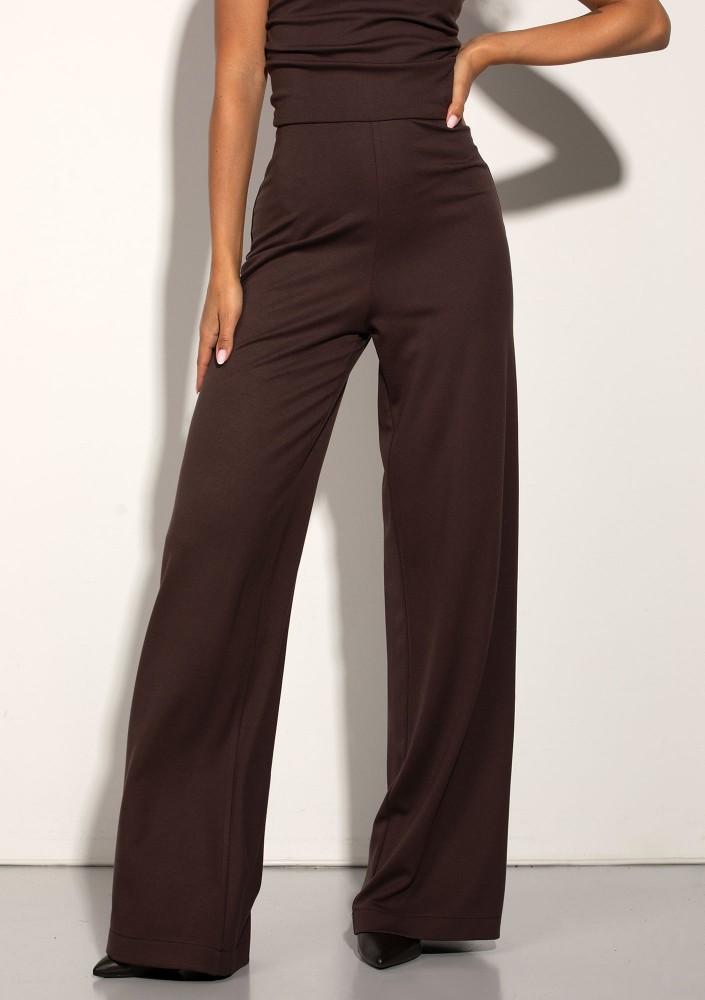 Luce - Brown jumpsuit with a halter neckline