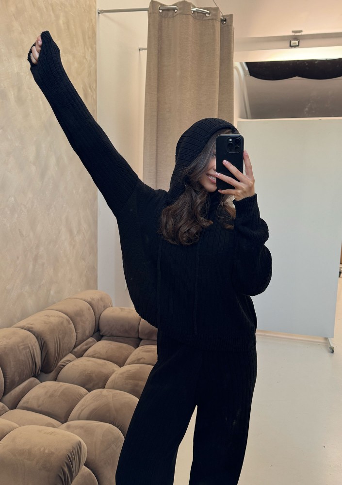 Barro - Dzianinowa bluza z kapturem o prążkowanym splocie Czarna