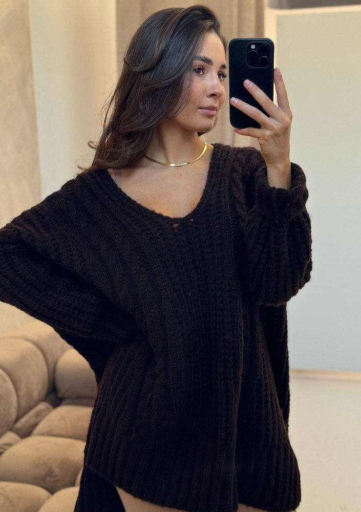 Lofty Long - Super oversized dark brown sweater