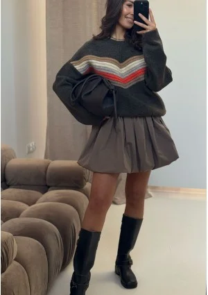 Chevron - Soft taupe sweater with multicolored pattern