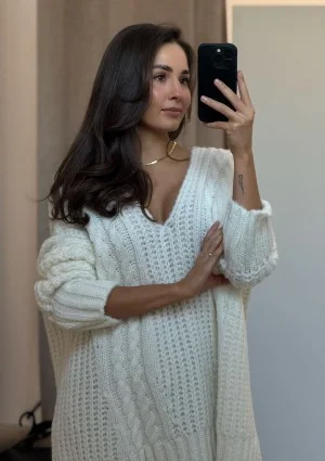 Lofty Long - Super oversized ecru sweater