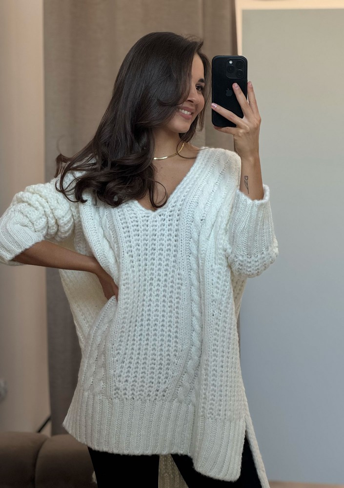Lofty Long - Super oversized ecru sweater