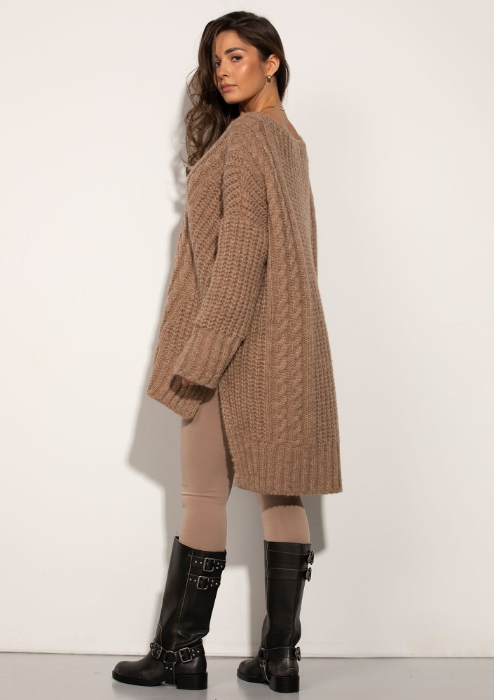 Lofty Long - Super oversized latte beige sweater