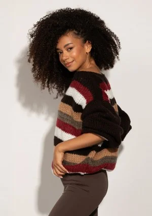Snug Stripe - Cozy brown striped sweater