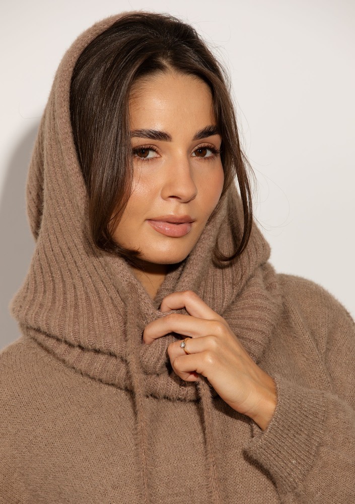 Alpaca Hood - Miękka balaclava dzianinowa Latte