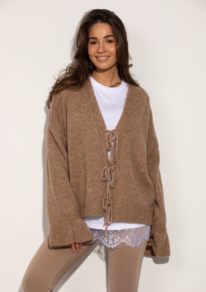 Knotty - Beige tied cardigan with loose sleeves