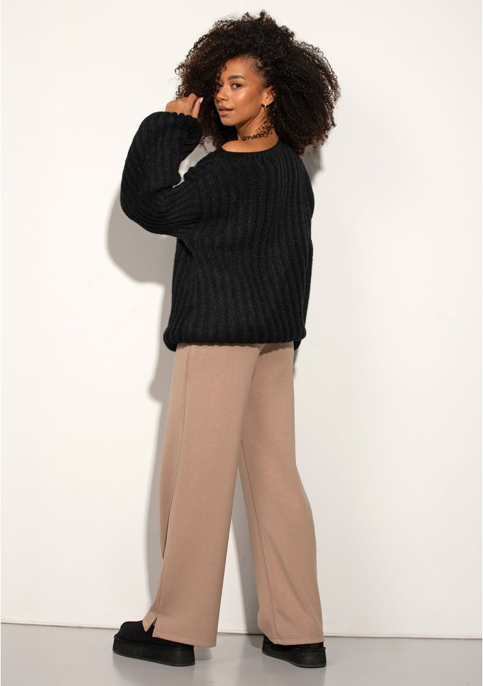 Soft Bare - Black soft sweater