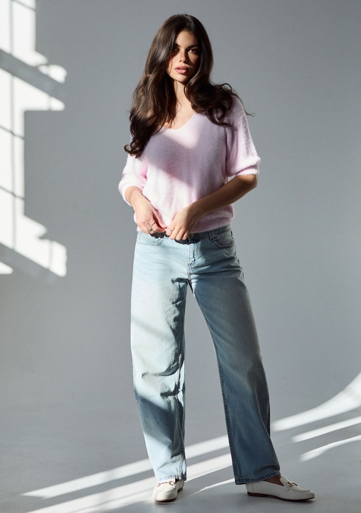 Mimi Soft - Pastel pink sweater with half-sleeves