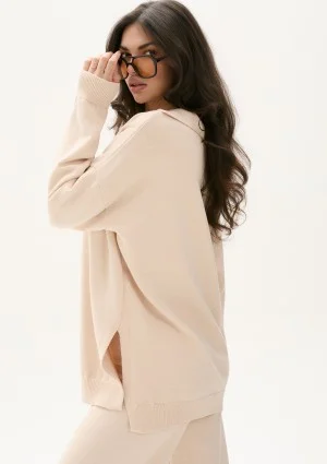 Yoko - Beige sweater with a hood