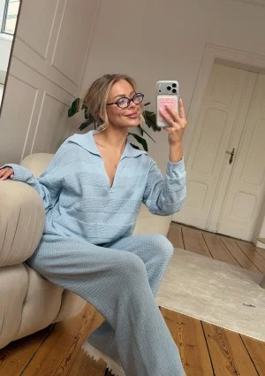 Misti Knit - Light blue waffle weaved sweater