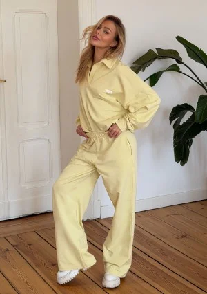 Dash - Butter yellow cotton jumper with a collar