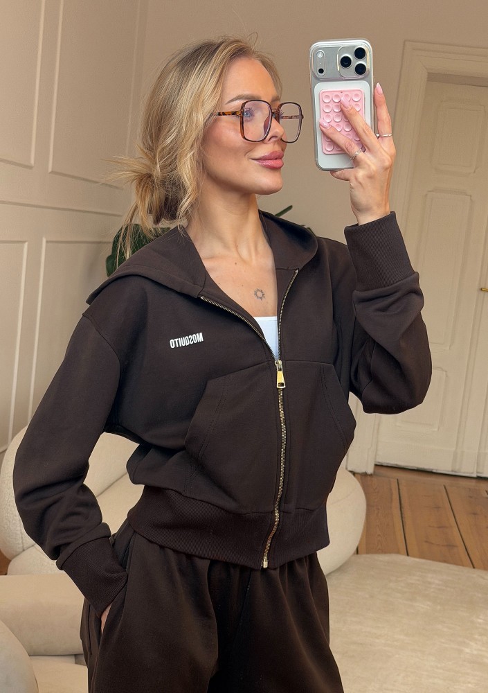 Roxy - Short dark chocolate brown zipped jumper with a hood