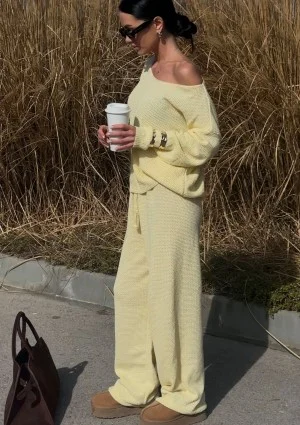 Misti - Yellow waffle weaved sweater