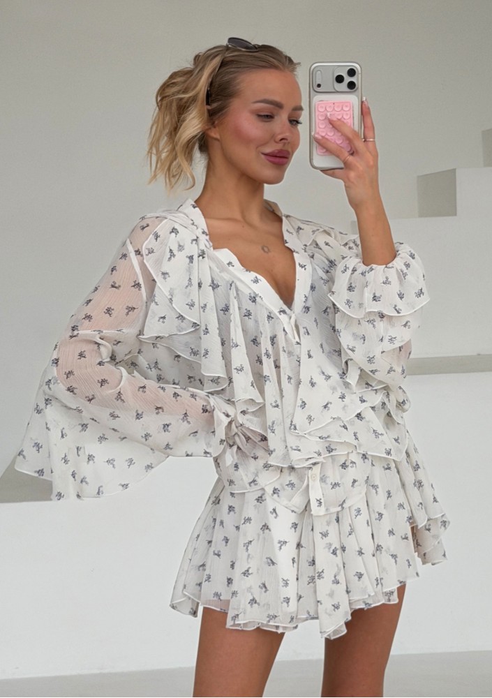 Camelia - Romantic frilled shirt Blue Flowers