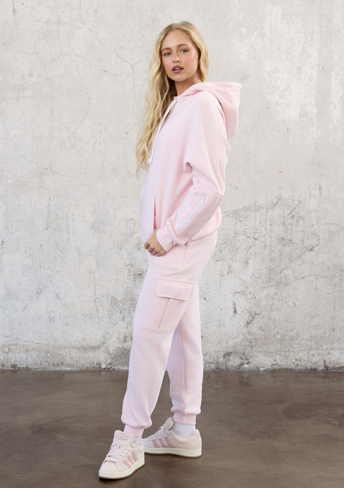 Travel - Pastel pink cargo sweatpants