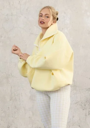 Yale Zip - Yellow oversized jumper with a pocket