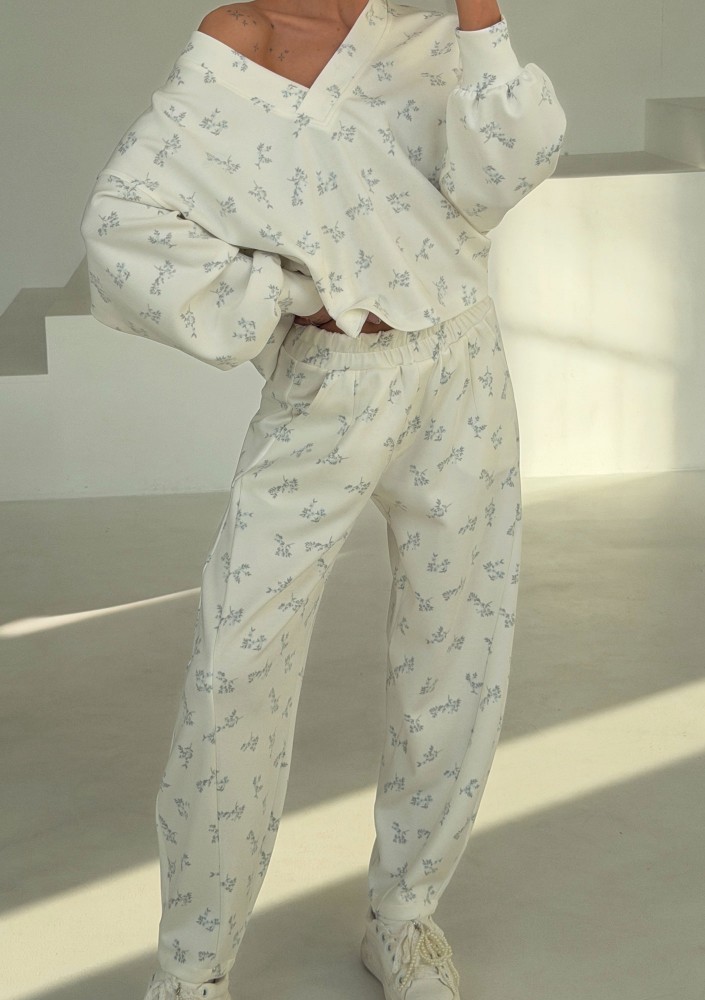 Ollie - Spodnie dresowe z dzianiny soft Blue Flowers