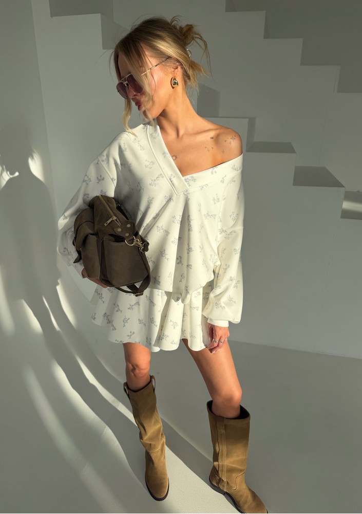 Olly - Rozkloszowana spódniczka z dzianiny soft Blue Flowers